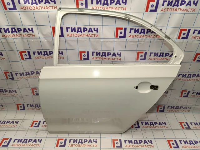 Дверь задняя левая Skoda Rapid (NH3) 5JA833051B.