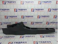 Консоль центральная Skoda Rapid (NH3) 5JB863241E. Царапины.