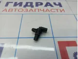 Датчик положения распредвала Skoda Rapid (NH3) 04C907601.