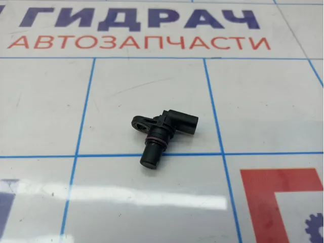 Датчик положения распредвала Skoda Rapid (NH3) 04C907601.