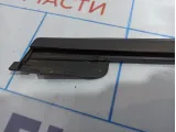 Накладка стекла заднего левого Skoda Rapid (NH3) 5JA839477B.