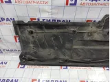Защита антигравийная правая Skoda Rapid (NH3) 6RA825202.