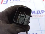 Блок управления вентилятором охлаждения двигателя Skoda Rapid (NH3) 5J0919506.