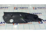 Обшивка стойки зедней левой нижняя Skoda Rapid 5JA867765B9B9.
