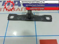 Ответная часть замка багажника Skoda Rapid 8V0827507B.