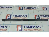 Уплотнитель стекла двери переднего левого Skoda Rapid 5JA837479B.