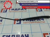 Поводок стеклоочистителя передний правый Skoda Rapid 6RU955410A.