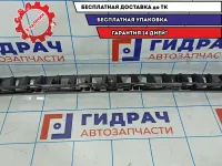 Направляющая заднего бампера Skoda Rapid 5JH807863A.