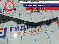 Направляющая заднего бампера левая Skoda Rapid 60U807393.