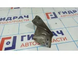 Кронштейн крепления крыла переднего левого Skoda Rapid 5JA821141A.