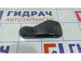 Кронштейн переднего рычага левый Skoda Rapid 6R0199517.