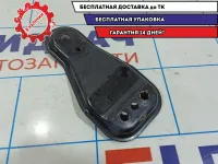 Кронштейн переднего рычага правый Skoda Rapid 6R0199518.