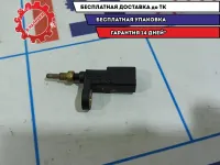 Датчик температуры Skoda Rapid 03F919501B.