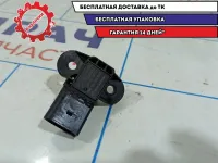 Датчик абсолютного давления Skoda Rapid 03C906051F.