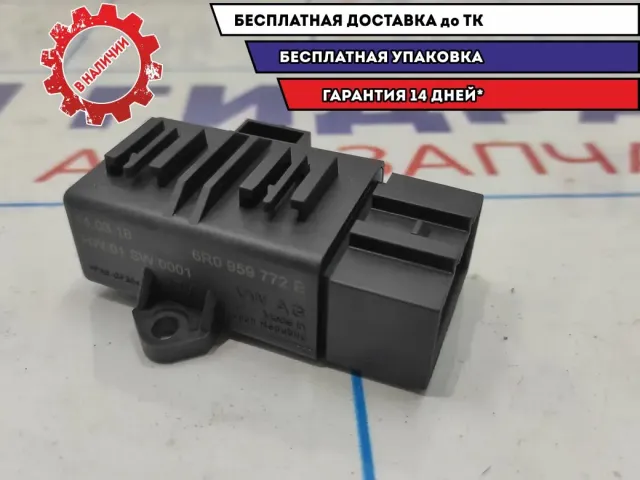 Блок электронный (подогрева сидений) Skoda Rapid 6R0959772E.