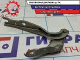 Петля капота правая Skoda Rapid 5JA823302A.