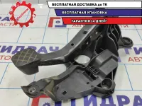 Педаль тормоза Skoda Rapid 6R1721060.