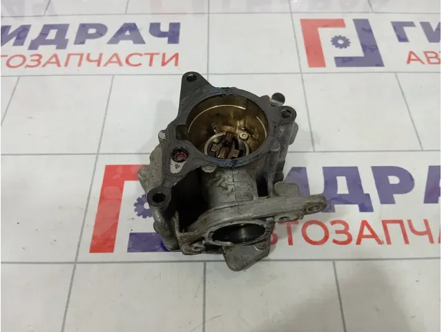 Насос вакуумный Skoda Superb (3T) 06J145100F