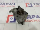 Насос вакуумный Skoda Superb (3T) 06J145100F