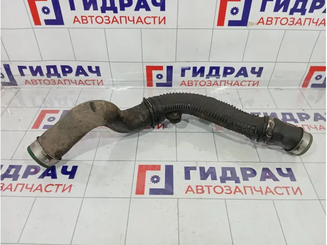 Патрубок интеркулера Skoda Superb (3T) 1K0145840R