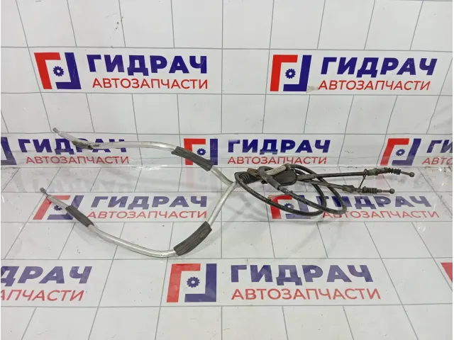 Трос стояночного тормоза Skoda Superb (3T) 3T0609721B