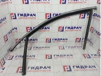 Уплотнитель стекла двери передней левой Skoda Superb (3T) 3T0837431E