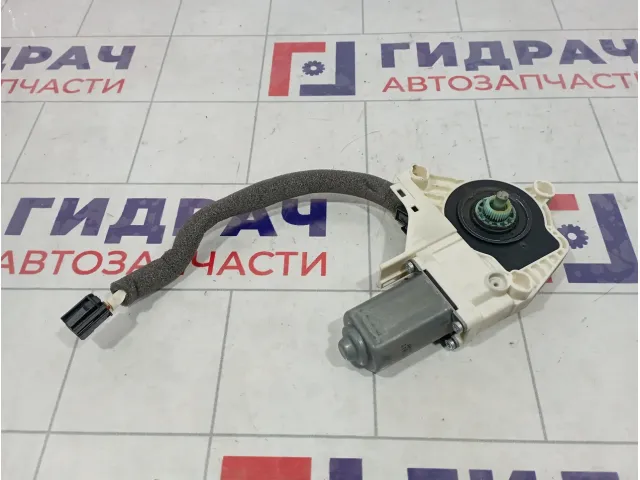 Моторчик стеклоподъемника передний левый Skoda Superb (3T) 8K0959801A
