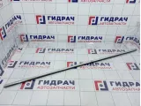 Накладка стекла переднего левого Skoda Superb (3T) 3T0837475A