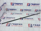 Накладка стекла переднего левого Skoda Superb (3T) 3T0837475A
