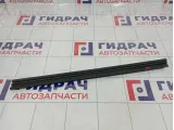 Уплотнитель стекла двери задний правый Skoda Superb (3T) 3T5839480