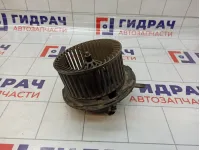 Моторчик отопител Skoda Superb (3T) 3C1820015T