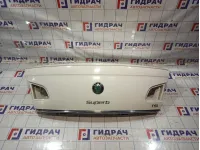 Крышка багажника Skoda Superb (3T) 3T5827025A