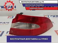 Фонарь задний наружный правый Skoda Superb 2 3T5945112. Дефект.