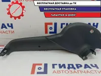 Обшивка петли багажника левая Skoda Superb 2 3T5867601C9B9. Царапины.