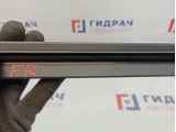 Уплотнитель стекла двери передней правой Skoda Superb 2 3T0837480.