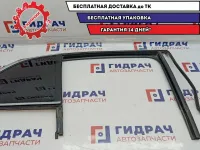 Стекло двери задней правой (форточка) Skoda Superb 2 3T5845210AM. С уплотнителем.