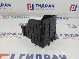 Корпус аккумулятора Skoda Superb 2 3C0915335.