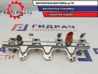 Рейка топливная Skoda Superb 2 06J133317AB.