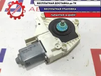 Моторчик стеклоподъемника задний левый Skoda Superb 2 8K0959811A.