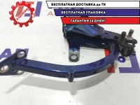 Петля крышки багажника правая Skoda Superb 2 3T0827152.
