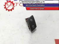 Кнопка центрального замка Skoda Superb 2 3T0962125B.