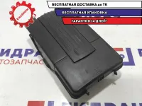 Крышка аккумулятора Skoda Superb 2 3C0915443A.