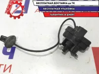 Активатор замка крышки бензобака Skoda Superb 2 3T0810773.