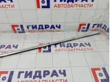 Накладка стекла переднего левого Skoda Superb 3T0837475A