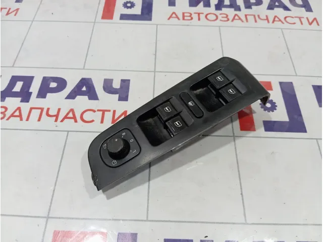 Блок управления стеклоподъемниками Skoda Superb 1Z0959858B