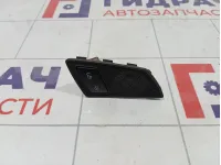 Кнопка центрального замка правая Skoda Superb 3T0962126B