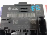 Блок комфорта двери передней правой Skoda Superb 8X0959792C
