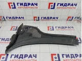 Решетка под лобовое стекло (Жабо) правая Skoda Superb 3T0819416A