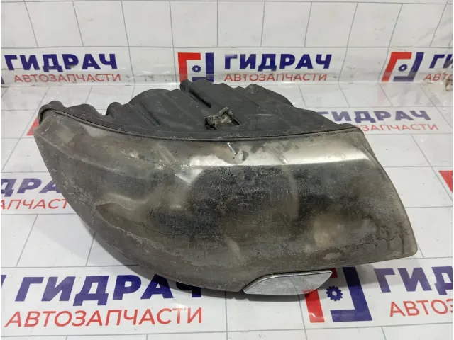 Фара правая Skoda Superb 3T1941018C