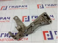 Кронштейн рычага переднего левого Skoda Superb 1K0199295E